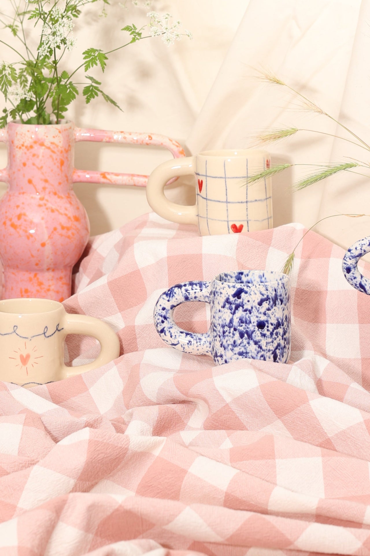 Kolorowa ceramika wazony