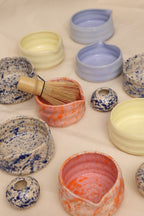 Kolorowe matchawany i stojaki lvvia