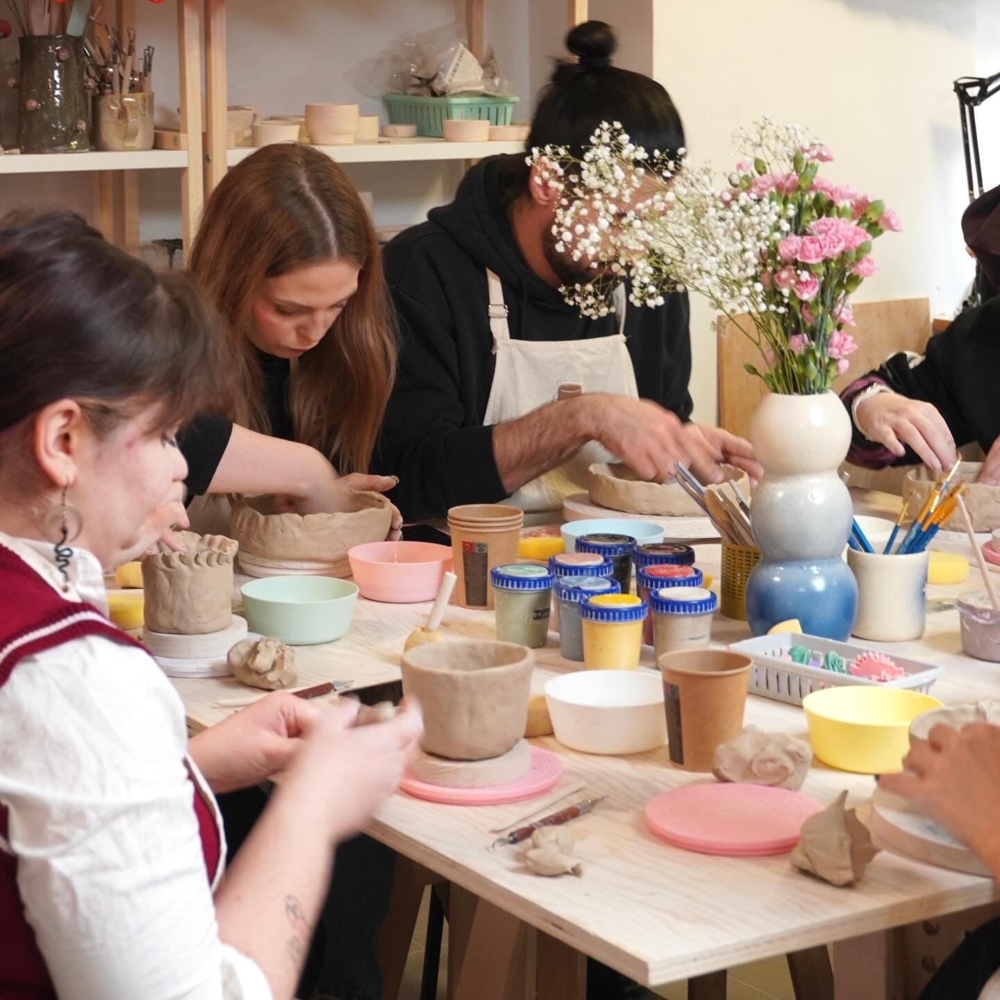 Warsztaty z lepienia kubków