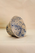 Środek miski na ramen kobaltowej