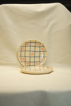 Talerzyk w kratkę i kwiatki 