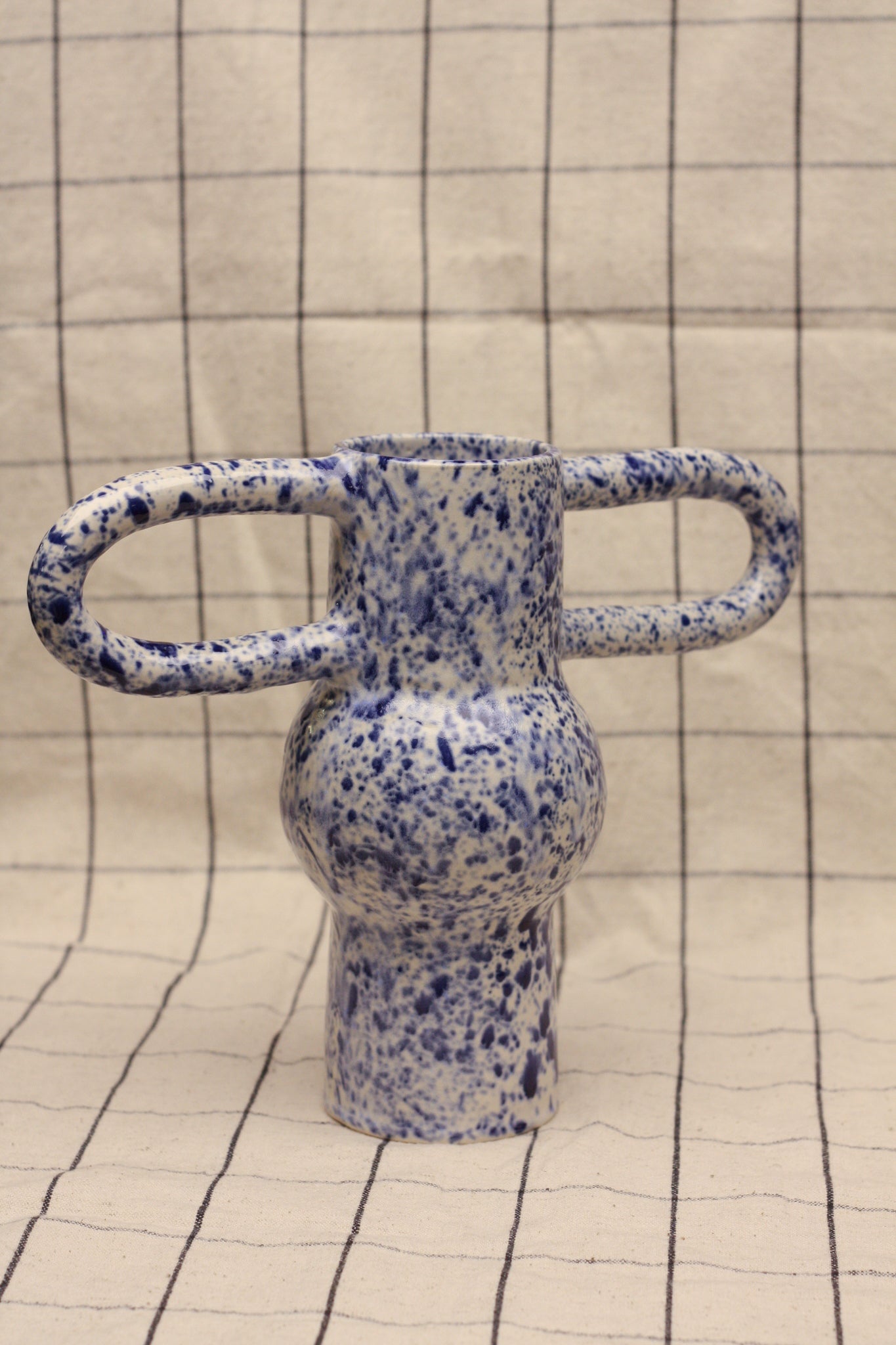 Wazon Venus mały bokiem